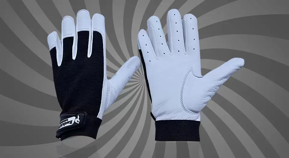 kids-gloves-589812-1747396255
