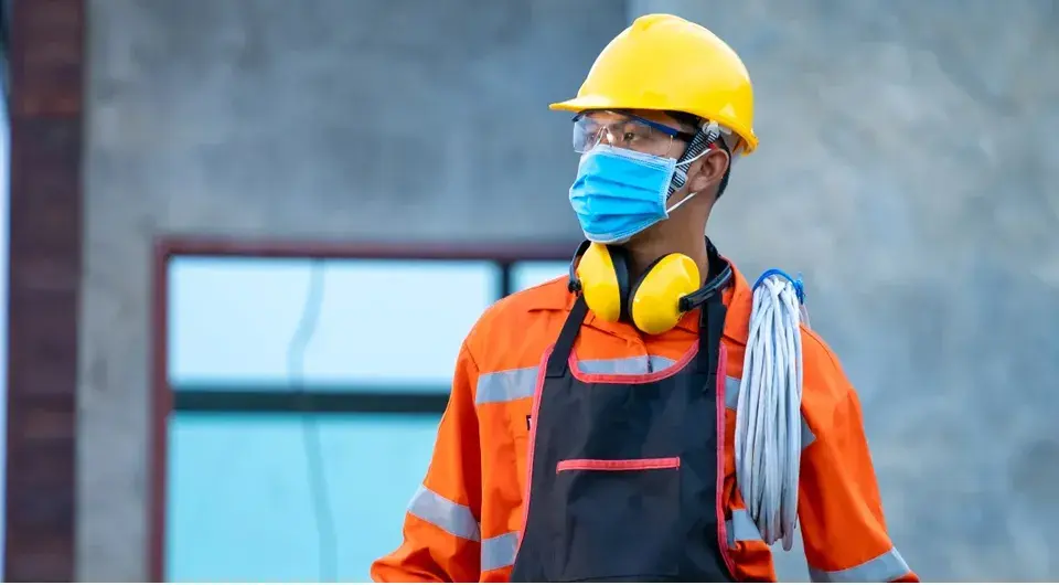 working-wear-903266-1737527255